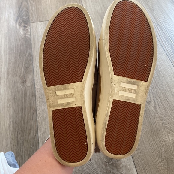 Tom’s Paxton Tan Suede Sneaker Slip-on Bootie Shoe - Picture 6 of 10